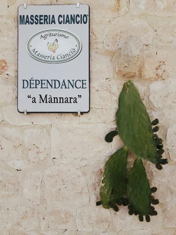 Masseria Ciancio Casa Serrafiori Bagian luar foto